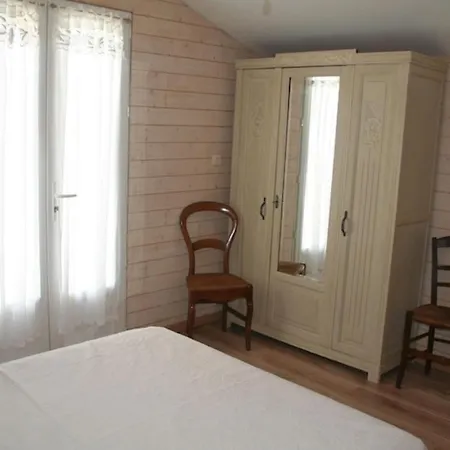 Comfortable House With Garden In Location Holiday home Lacanau
