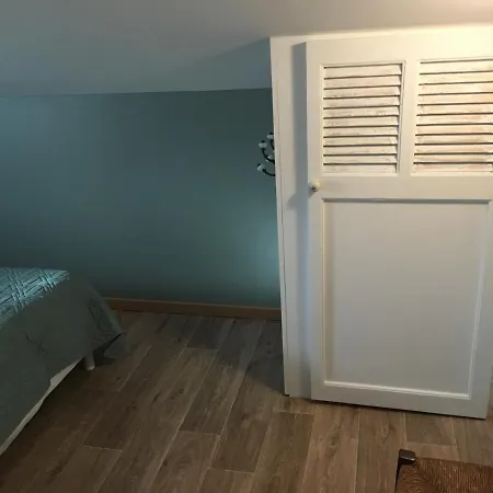 Holiday home Comfortable House With Garden In Location *